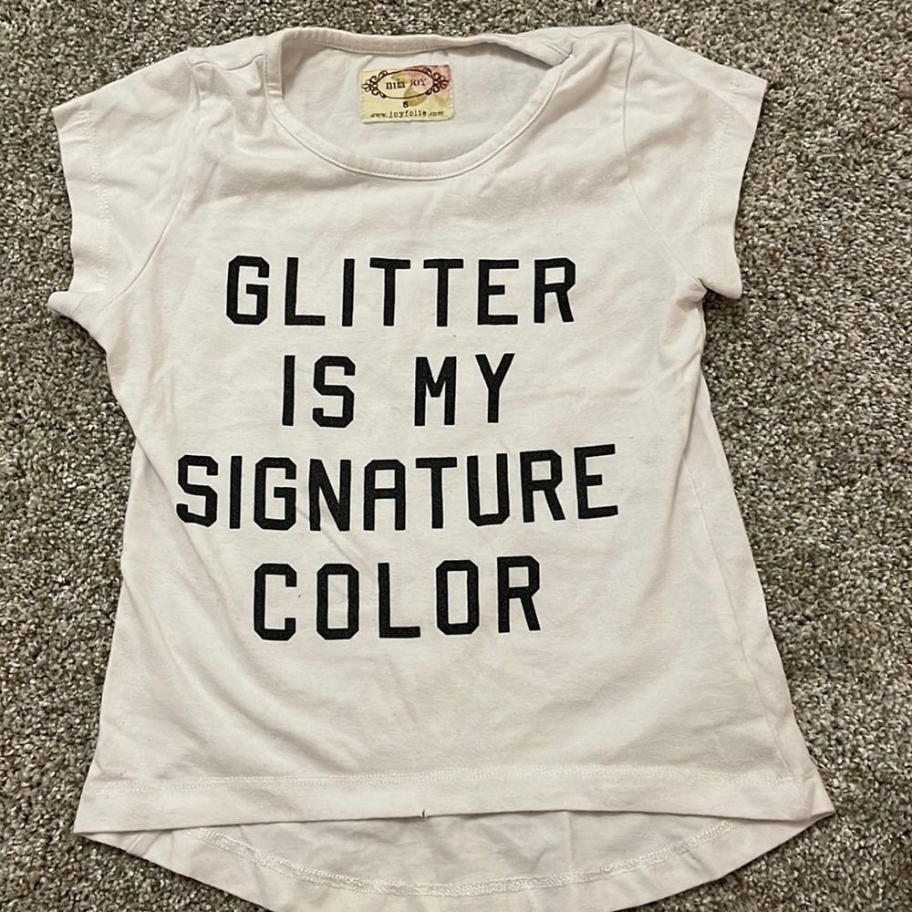 Joyfolie t shirt size 5